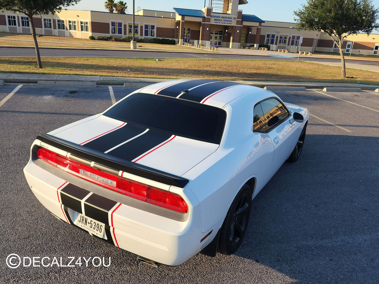 Challenger 2008-2014 Racing Stripes Dual 10" & PIN Stripe (Rally stripe).
