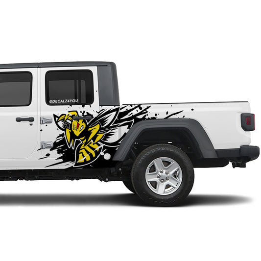 Angry Flying Hornet Side Graphic Includes Driver & Passenger Gladiator 2020 - Current